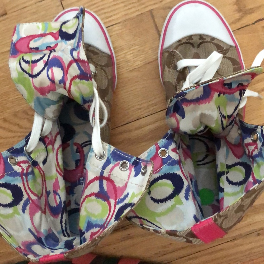 COACH HIGH TOPS - Picture 7 of 9